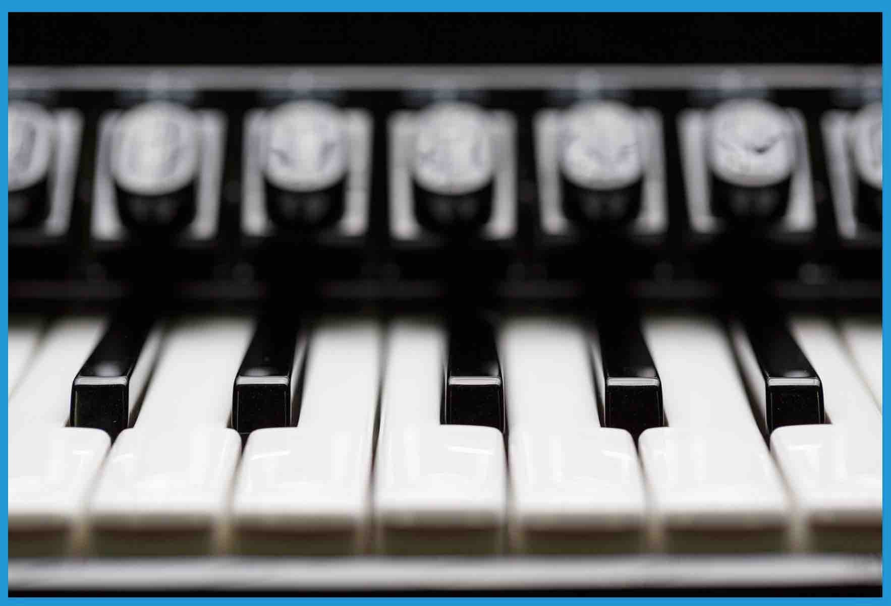 Hit-Medley (Keyboard-Style) - Keys-Experts