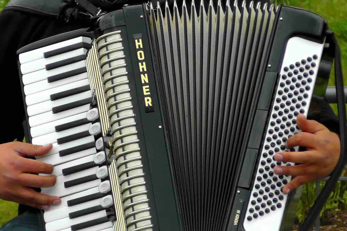 Rosi Polka (Hey Rosi) (MIDI-File)